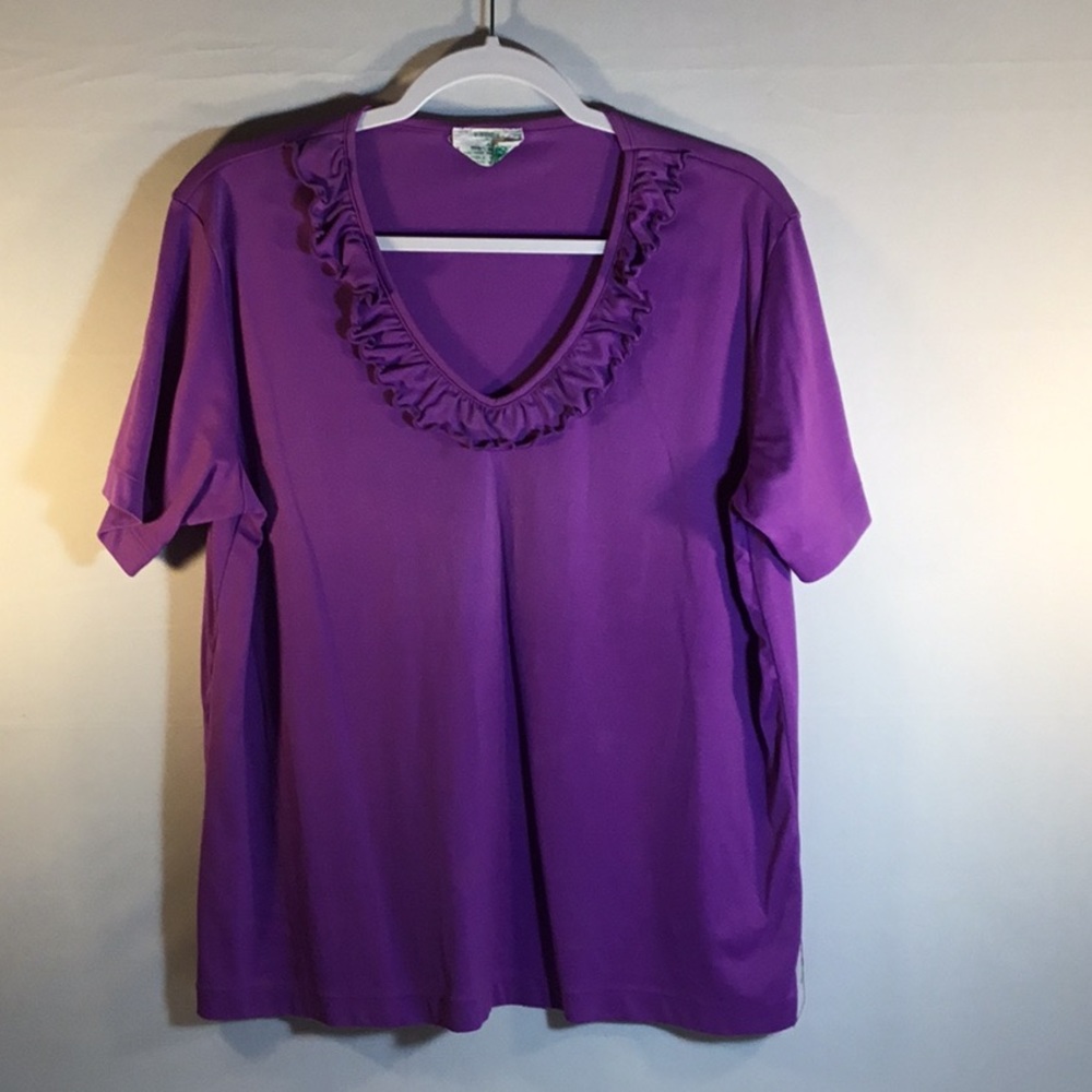 🇺🇸🇺🇸CUTE LITTLE PURPLE BLOUSE🇺🇸🇺🇸